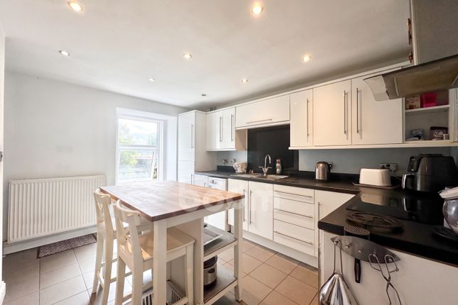 6, Townend Street, Dalry photo 3