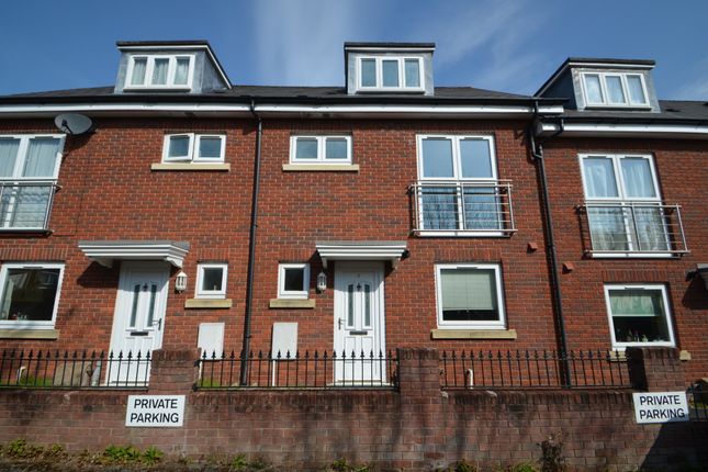 Ladysmith Lane Heavitree Exeter Ex1 3 Bedroom Terraced House For Sale Primelocation