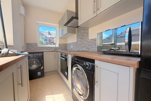 8, Sutton-in-Ashfield photo 4