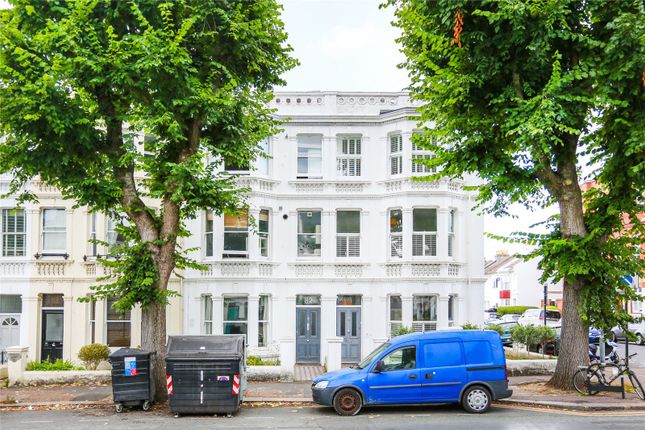Flat to rent in Sackville Road, Hove, East Sussex