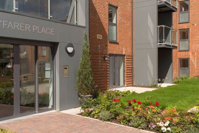 Flat to rent in Wayfarer Place The Dean, Alresford, Hampshire