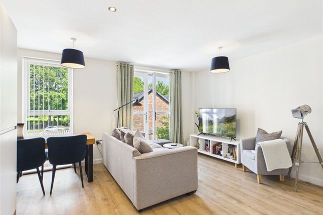 Flat 6, 421a, Barlow Moor Road, Greater Manchester photo 3