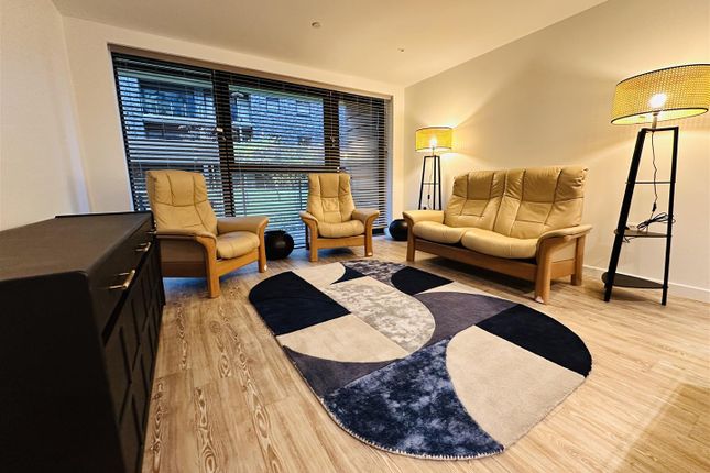 Apartment G07, Potato Wharf, Goodwin Building, Manchester photo 3