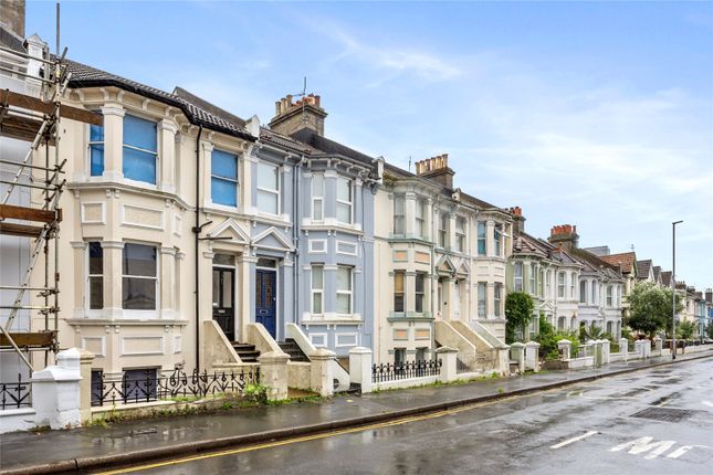 Thumbnail Flat to rent in Queens Park Road, Brighton