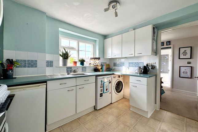 Flat 4, 19 Gloucester Street, Faringdon photo 4