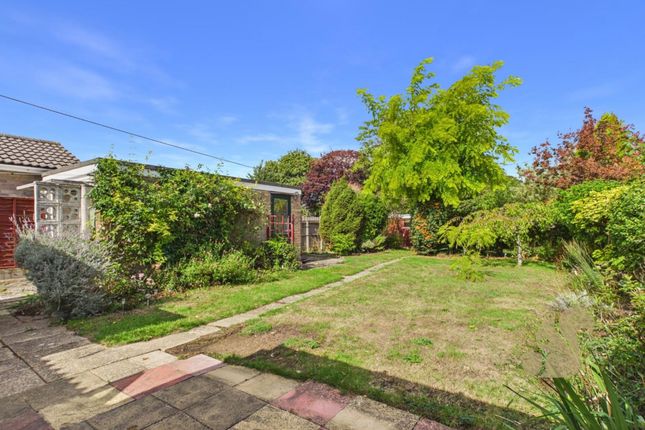 11 Godmans Lane, Colchester photo 4