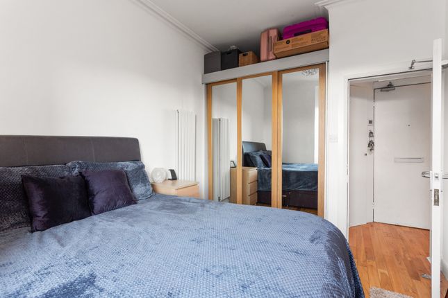Flat for sale in 8/11 Salamander Street, Leith