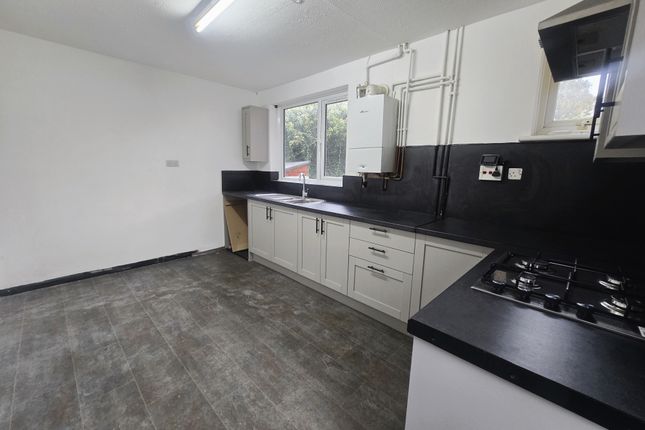 Camden Gardens, Thornton Heath photo 4