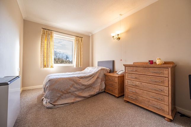 Flat for sale in Braintree Road, Dunmow, Essex