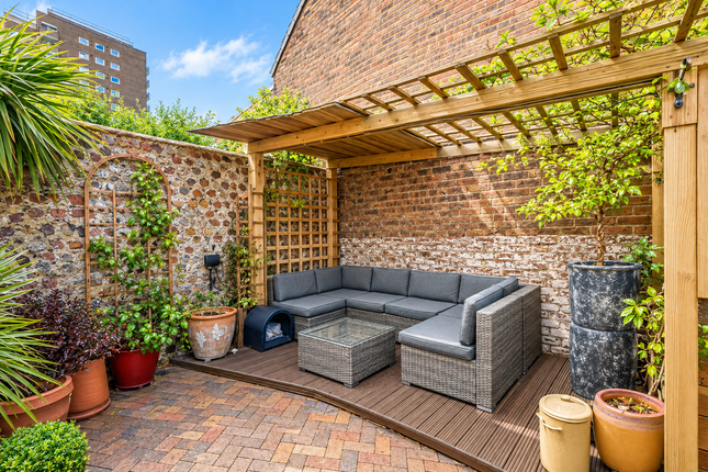 63, Carlton Hill, Brighton photo 2