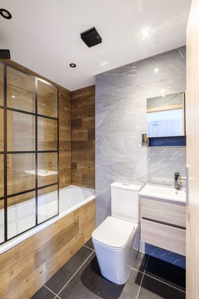Flat 27, Standish Court, Chorley photo 4