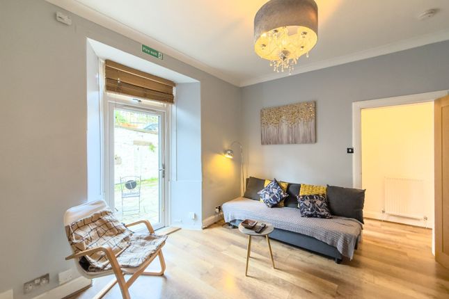 1/3 Salmond Place, Edinburgh photo 2