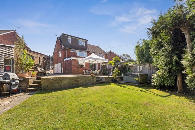22, Drayton Close, Cheltenham photo 3