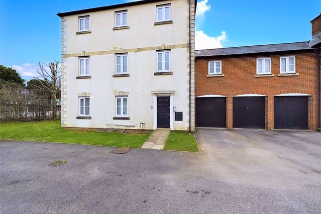Flat for sale in Boakes Drive, Stonehouse