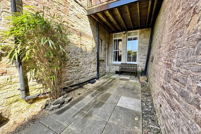 17 Springhill House, High Street, Swanage photo 2