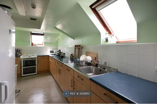 Queen Marys Residence, East Heath Road London, --- photo 3