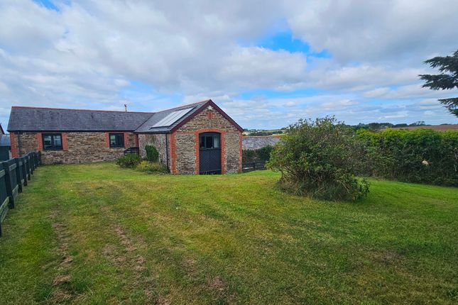 Waylands Farm Cottages, Looe photo 5
