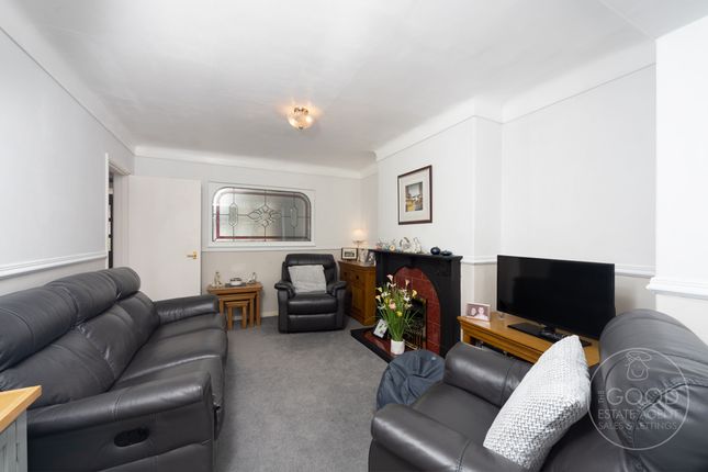 30, Windermere Road, Wilmslow photo 3