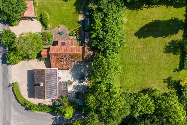 Ivy House, Southolt Road, Eye photo 3