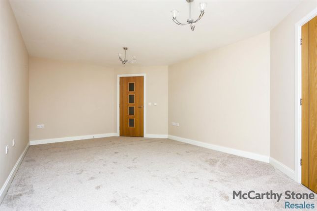 21 Lonsdale Park, Barleythorpe Road, Rutland photo 4