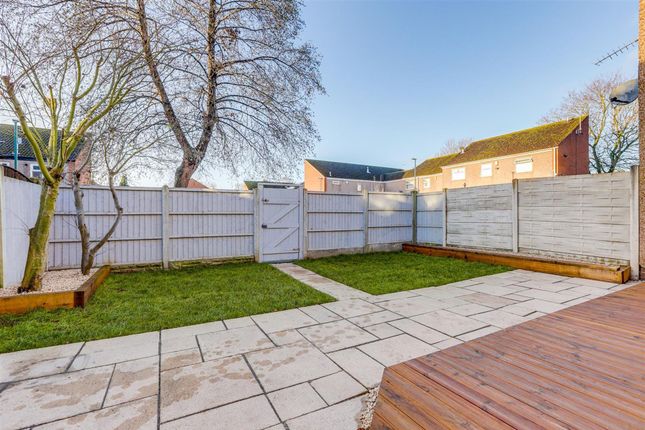 22 Stoney Houghton Gardens, Nottingham photo 2