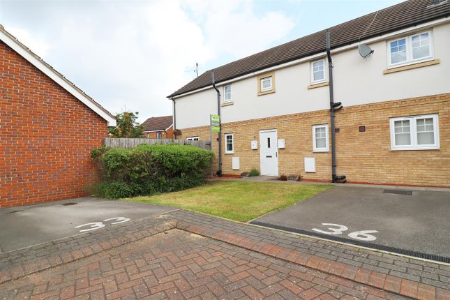 Thumbnail Flat for sale in Hidcote Walk, Welton, Brough