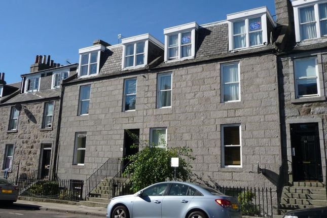 Thumbnail Flat to rent in Flat 8, 56 Dee Street, Aberdeen