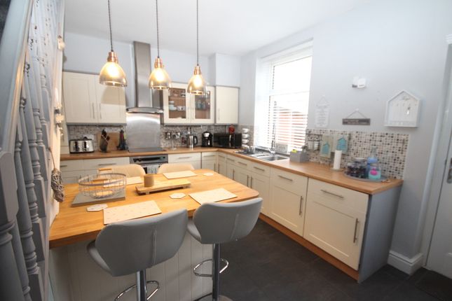 103, Blackburn Rd, Egerton, Bolton, Greater Manchester photo 5