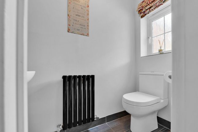 28, Rosslyn Avenue, Loughborough photo 4