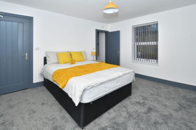 Shared accommodation to rent in 24 Brunswick Place, Stoke-On-Trent