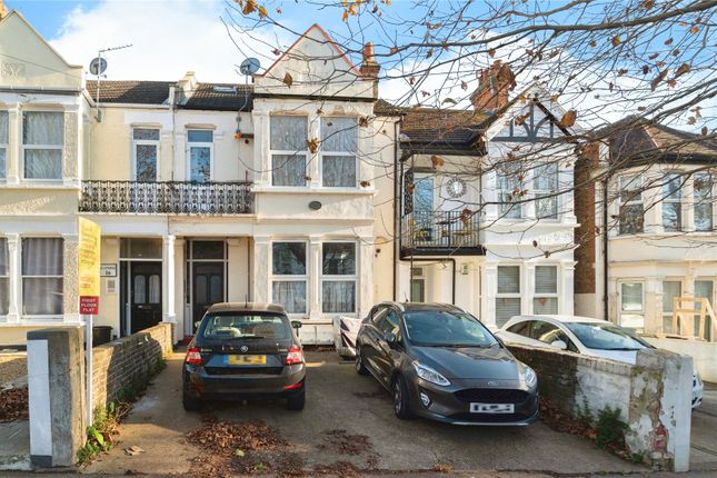 Thumbnail Flat for sale in Seaforth Road, Westcliff-On-Sea, Essex