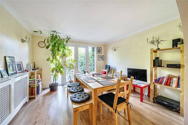 113, Queensway, West Wickham photo 2