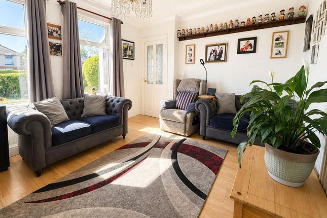 27, Mayfield Avenue, Macclesfield photo 3