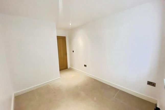 Apartment 5, Parkview, Sheffield photo 5