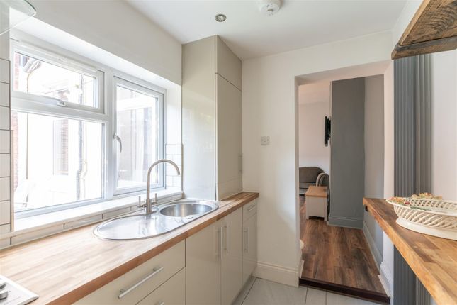5, Spencer Street, Newcastle Upon Tyne photo 4