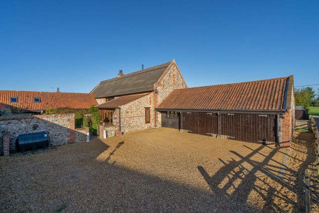 5 bed barn conversion for sale in Ingham, Norwich NR12