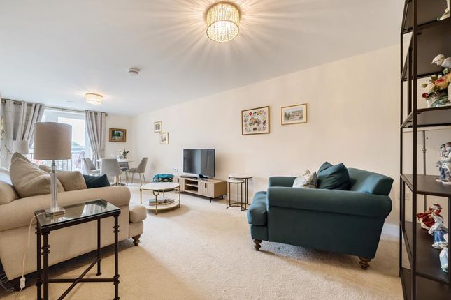 Flat for sale in Turner Place, Thatcham