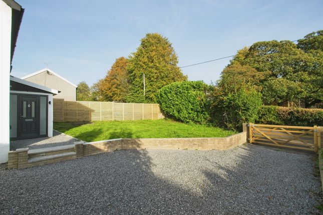 25, Charles Street, Pontypool photo 2