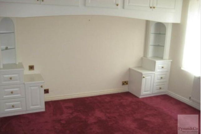 11, Sunningdale, Norwich photo 4
