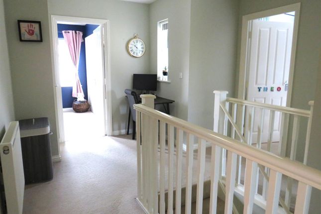 Terraced house for sale in Kipling Crescent, Fairfield, Hitchin