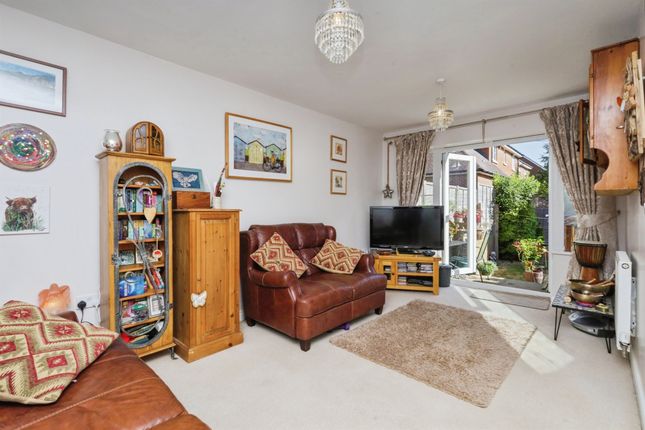 3, Malthouse Way, Hailsham photo 2