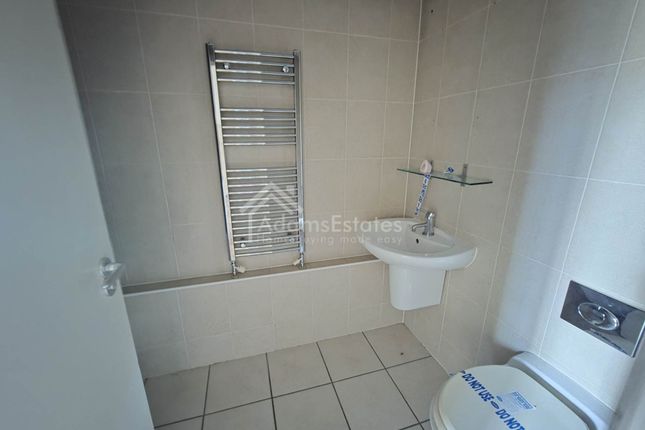 9, Ledgard Wharf, Mirfield photo 4