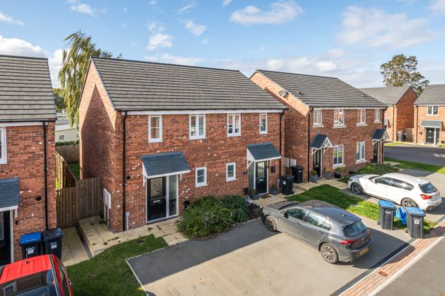 2-bed house on 29, Gaskin Close, Boroughbridge, £60,625
