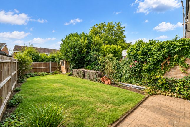 Chantry Lane, St. Albans photo 2