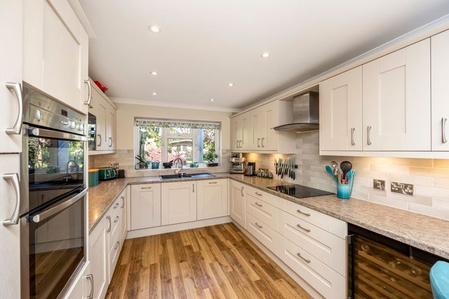 8 Corunna Drive, Horsham photo 2