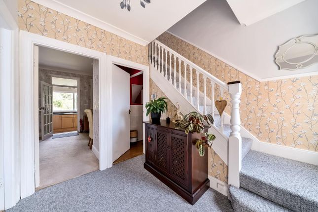 28, Bassett Terrace, Llanelli photo 2