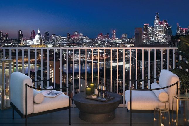 Studio flat on 08.02,, The Edit, London, £701,000