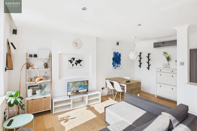 2-bed flat on Flat 1, 246, Lavender Hill, London, £420,000