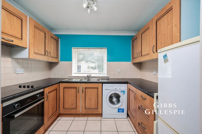18, Hetherington Way, Uxbridge photo 3
