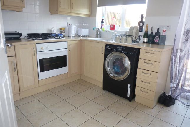 Property to rent in Ravendale Close, Winsford